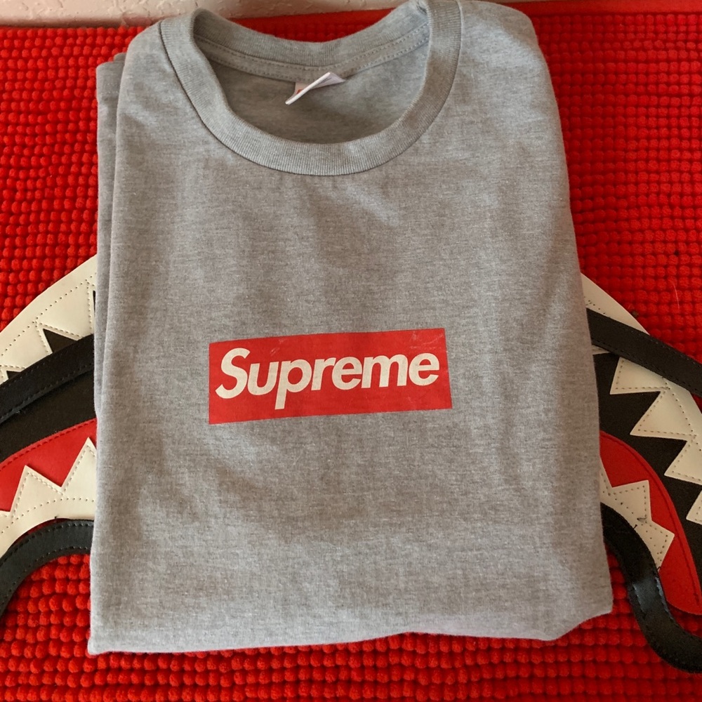 Supreme 20th anniversary Box logo.